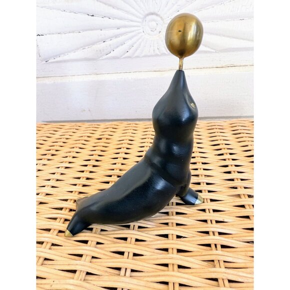 Vintage MCM Taxco Mexico Metal Seal with Ball Sculpture Figurine - Picture 7 of 11